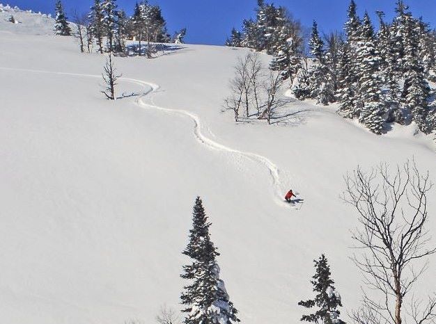 Backcountry skiing in the Chic-Chocs, Matanie, Gaspésie