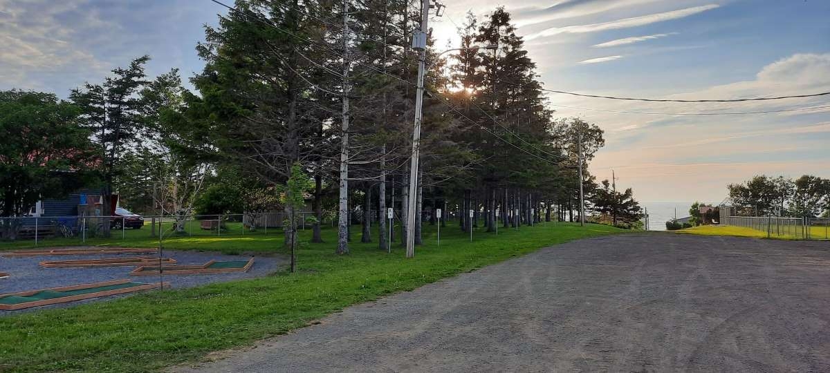 Halte municipale pour VR de Baie-des-Sables