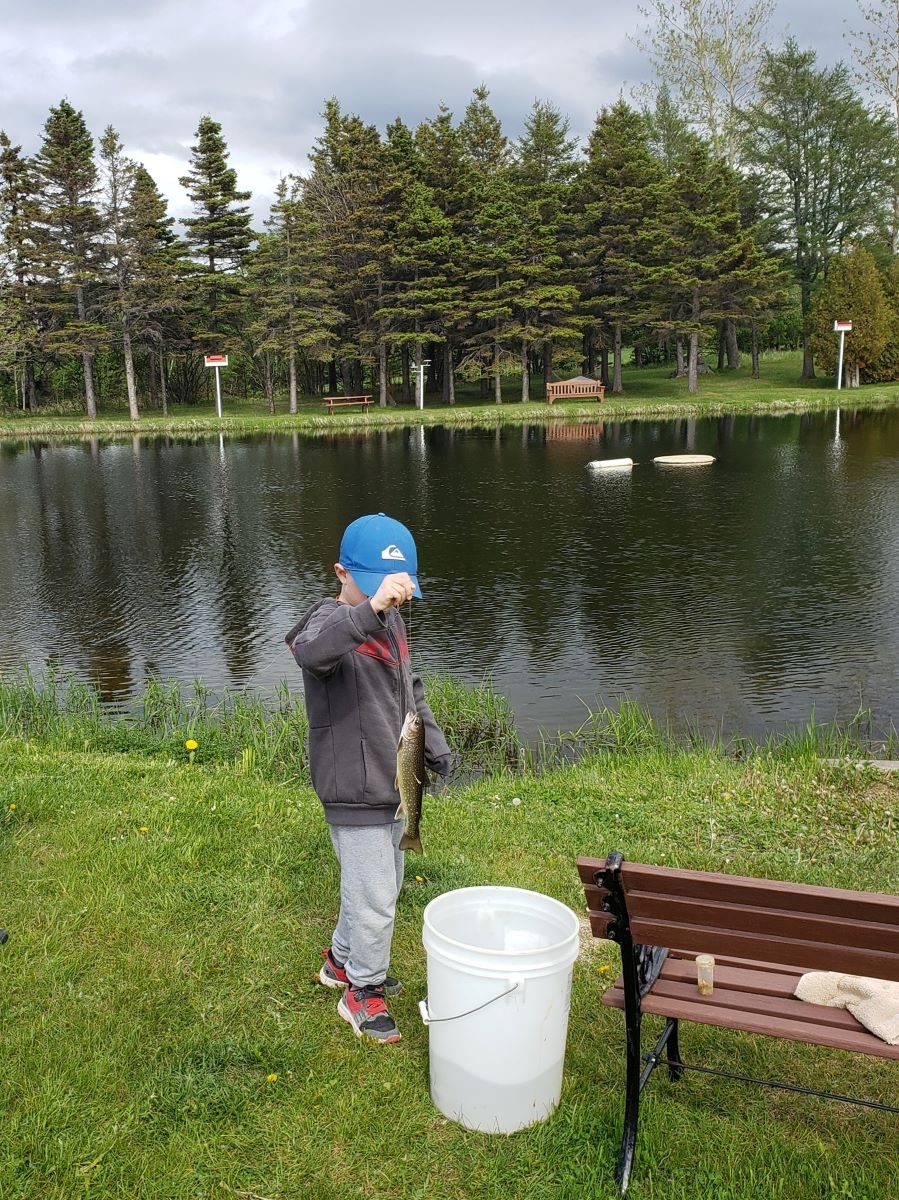 Pisciculture J - Étang de pêche