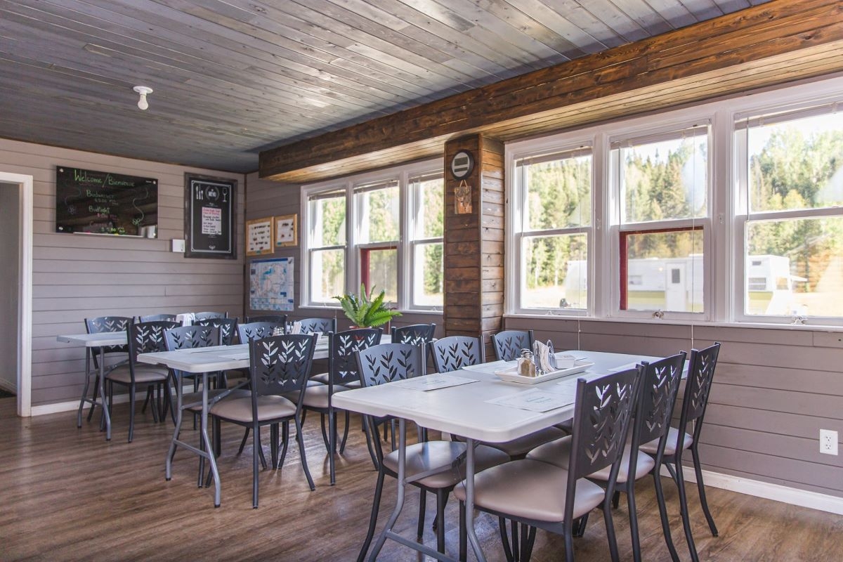 Relais de la Cache - Hébergement et relais de motoneige